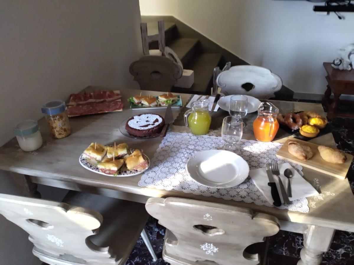 Pirro & Sharon House Bed and Breakfast Pianore Exteriör bild
